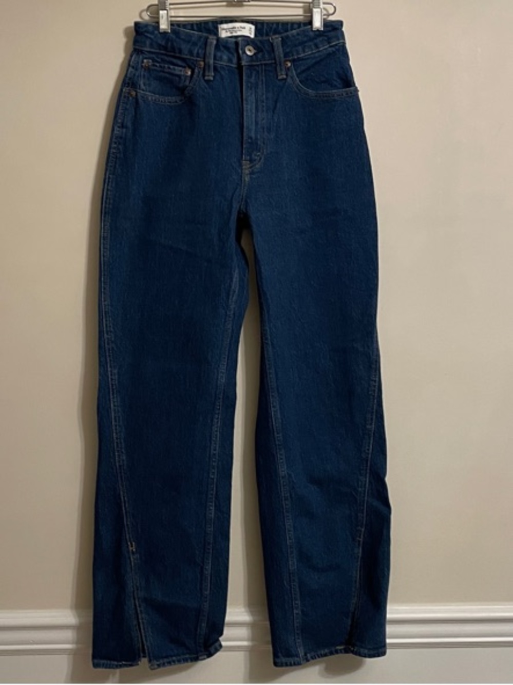 Abercrombie & Fitch 90s Relaxed High Rise Jeans Curve Love Size 27 - Picture 4 of 9